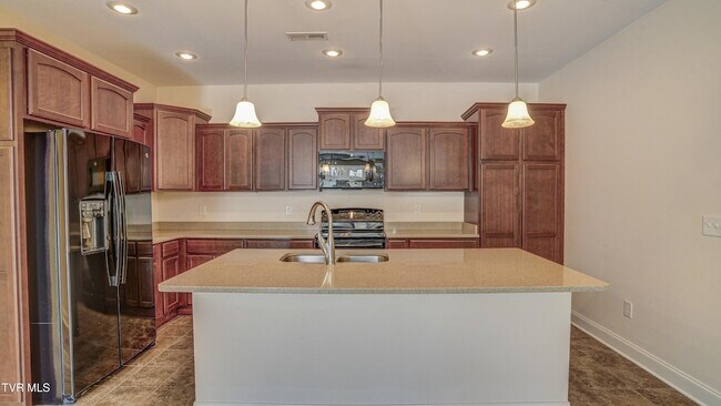 Building Photo - 1440 Hatterdale Farm Rd