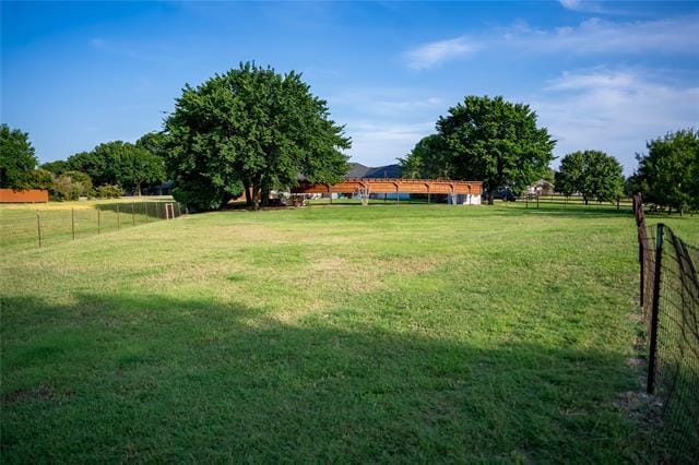 Building Photo - 16435 Red Oak Cir N