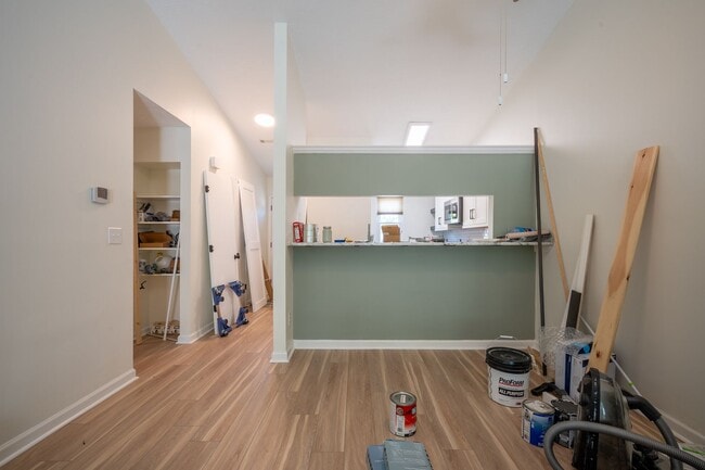 Building Photo - 2 Bed, 2 Bath Renovated Townhouse – Single-Level Living – $1,800/month