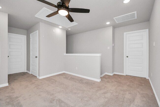 Building Photo - 4634 Aurora Glen Dr