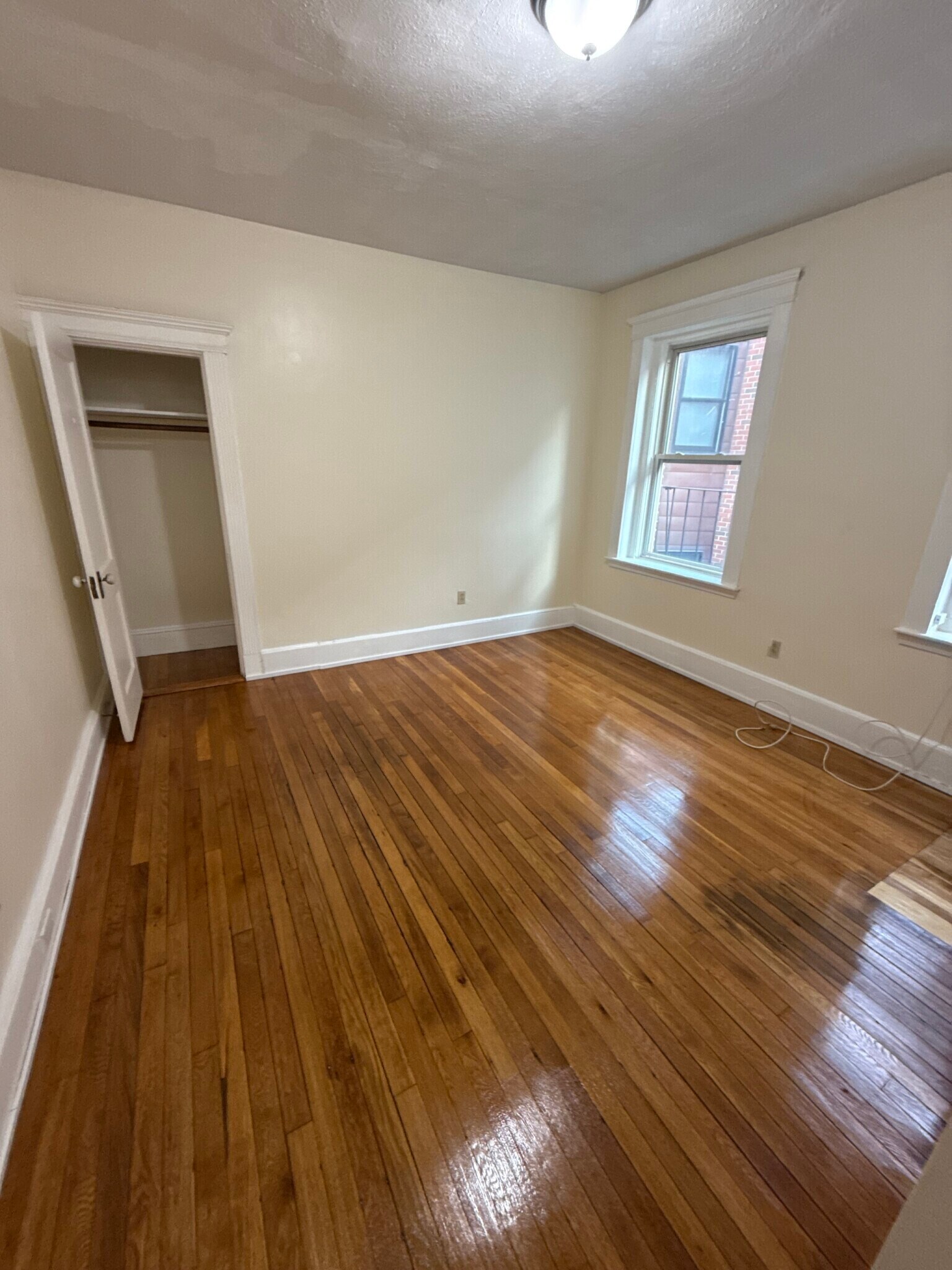 Building Photo - 37C Symphony Rd