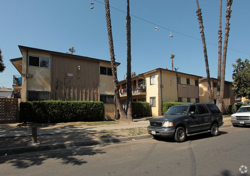 Primary Photo - 1513 E Kay St