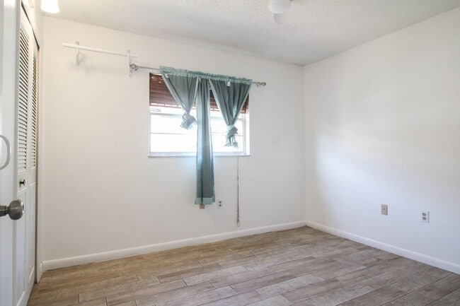 Building Photo - 7741 Danu Dr