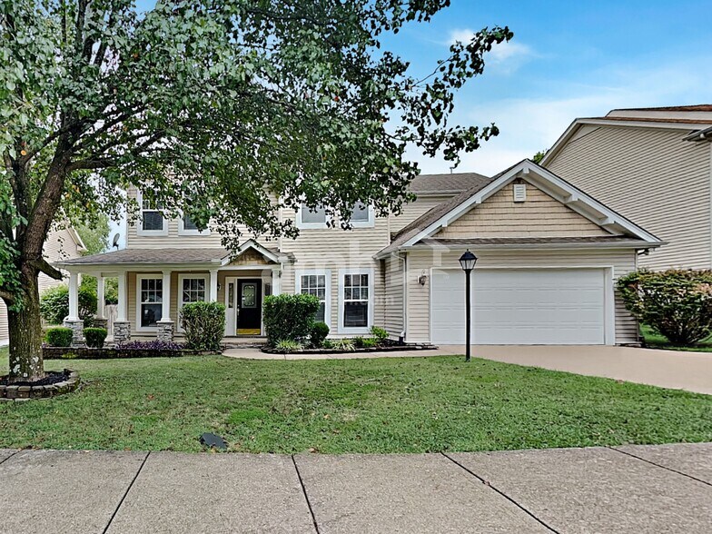 Primary Photo - 226 Vintage Cir