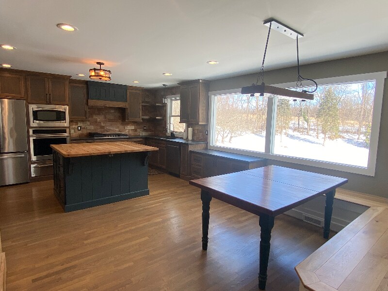 Building Photo - 1732 Castleman Rd