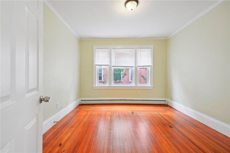 Building Photo - 31 Lenox Ave