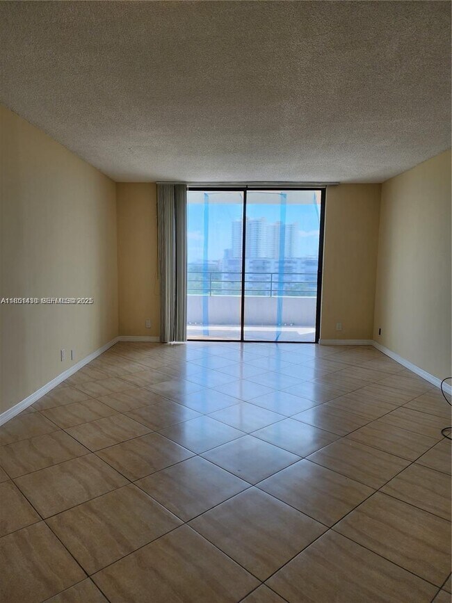 Building Photo - 500 Three Islands Boulevard