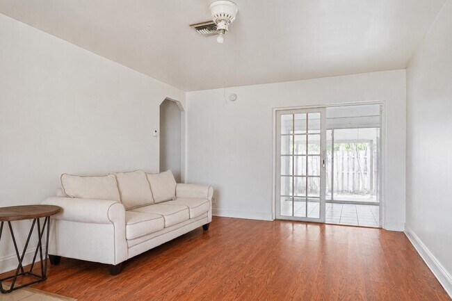 Building Photo - 5078 Ambler Ln
