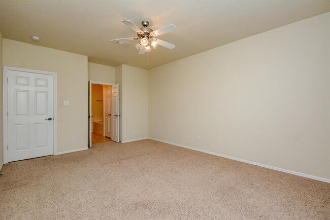 Building Photo - 18702 Cypress Loch Dr