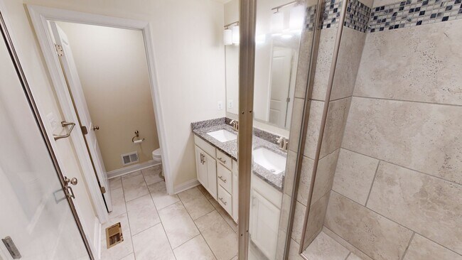 Building Photo - 11242 Saint Luke Drive - Move-in ready!