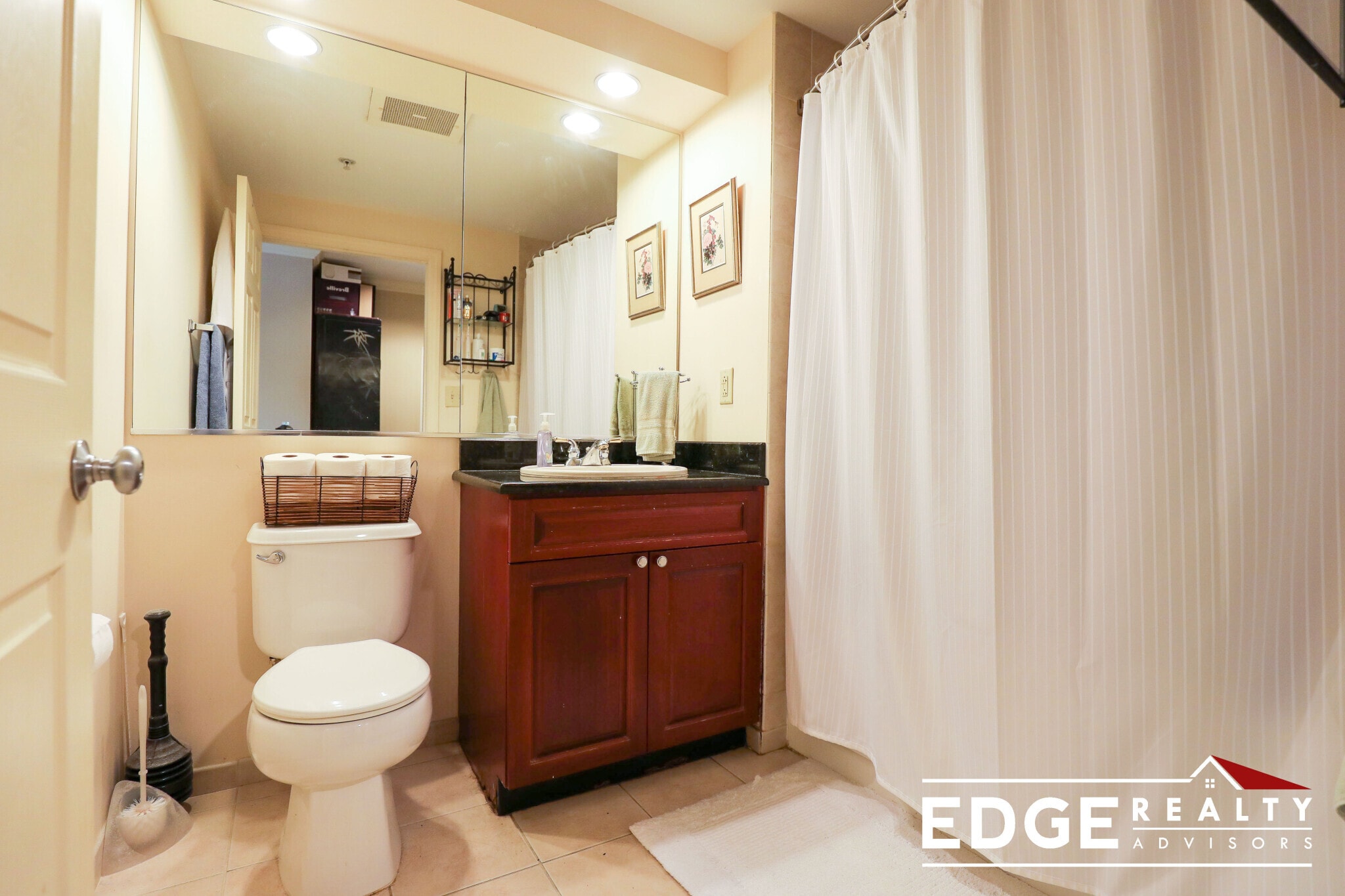 Building Photo - 1 Nassau St