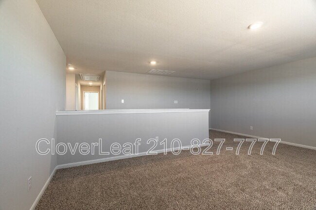 Building Photo - 9223 Foxing Blf