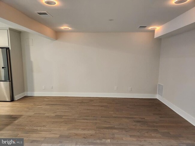 Building Photo - 3202 Banneker Dr NE