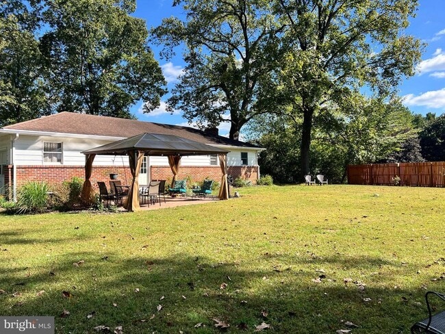 Building Photo - 1551 Deer Park Rd