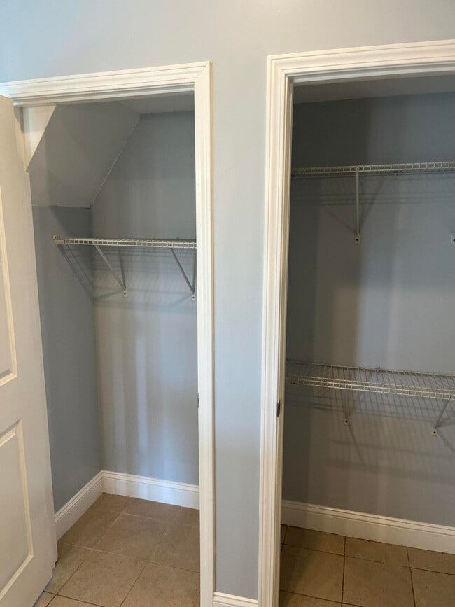 Building Photo - 2588 Kearney Ridge Boulevard