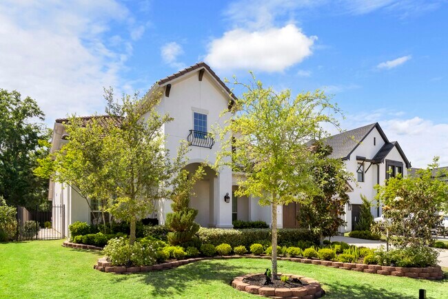 Building Photo - 11 Floral Vista Dr