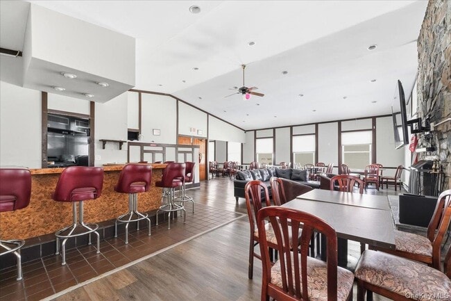 Building Photo - 478 Sierra Vista Ln