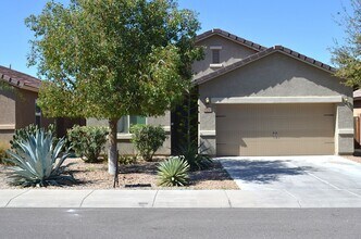 Building Photo - MOVE-IN-READY San Tan Heights Beauty