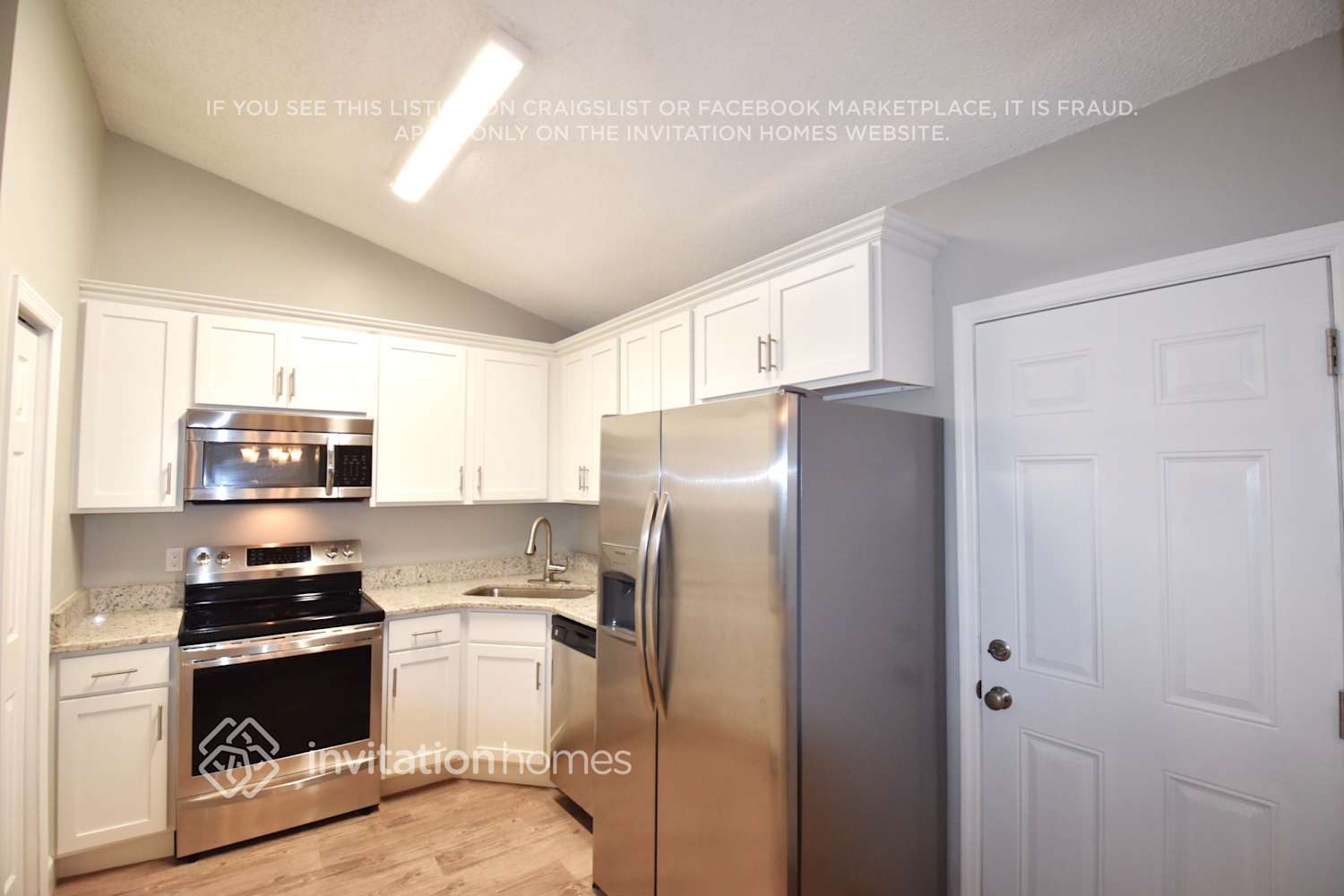 Building Photo - 2517 Weatherford Dr