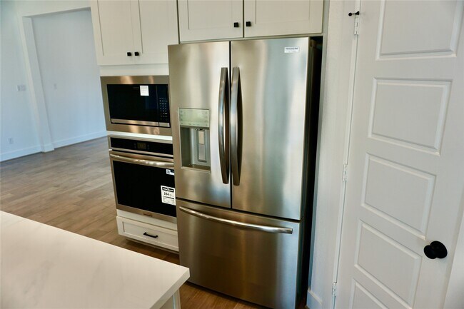 Building Photo - 31226 Anna Mdws Dr