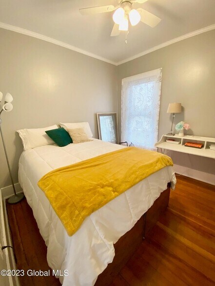 Bedroom 3 - off the kitchen - 104 Catherine St