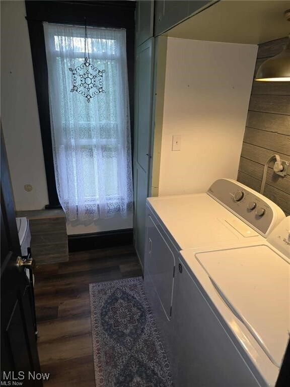 Building Photo - 202 Meek Ave