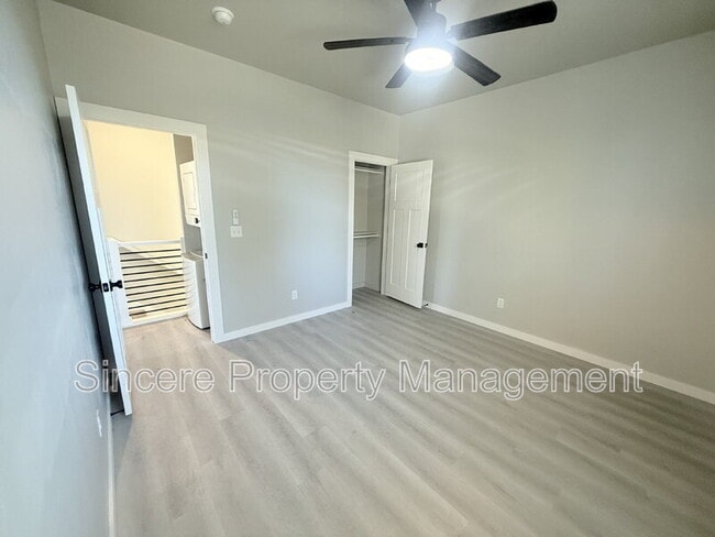 Building Photo - 2008 NW 27th St