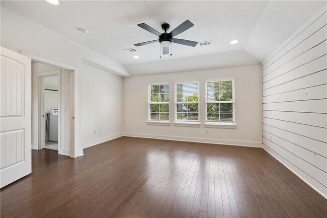 Building Photo - 1311 Fort Branch Blvd