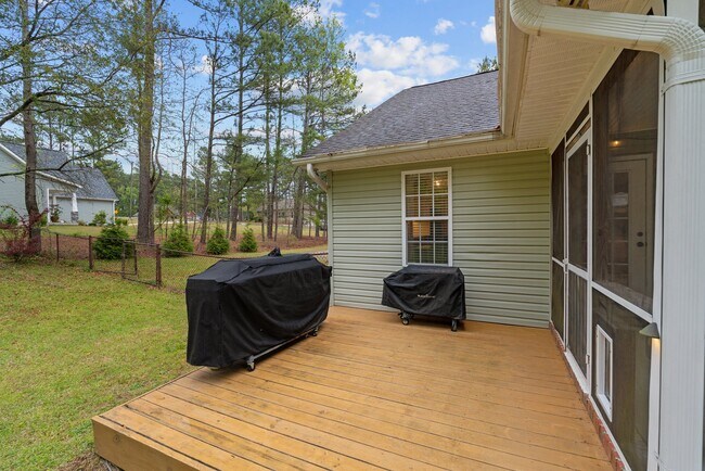 Building Photo - 89 Sandpiper Dr