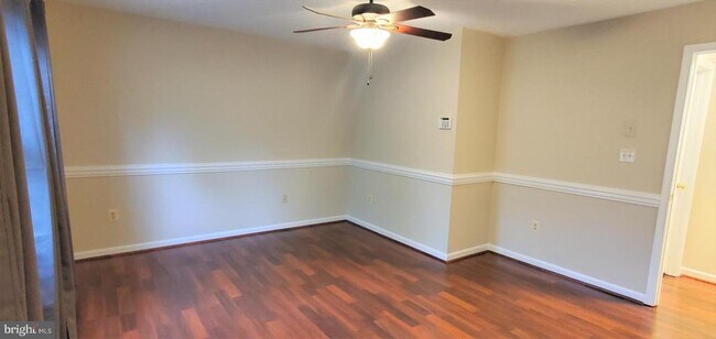 Building Photo - 106 Lindenridge Road