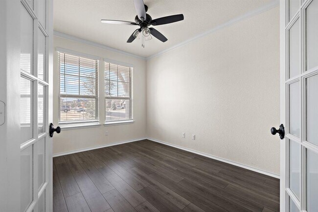 Building Photo - 616 Hugenot Wy