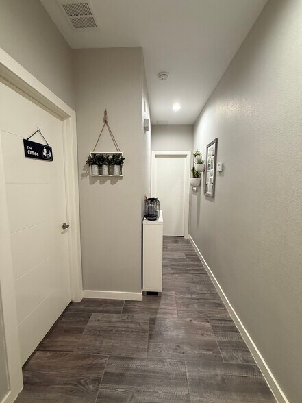 Building Photo - 115 Via Rojas Dr