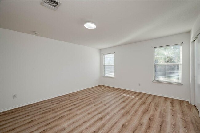 Building Photo - 13316 Thome Valley Dr