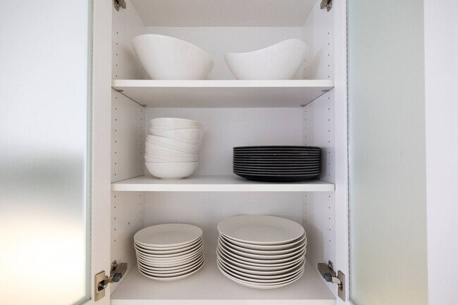 Building Photo - 376 San Antonio Ave