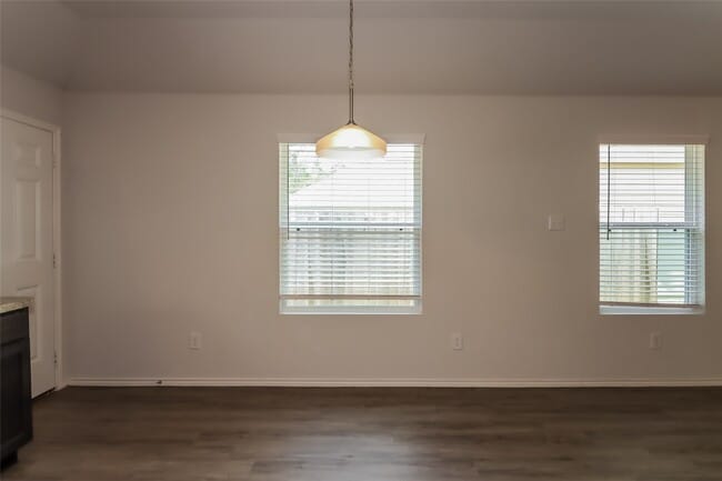 Building Photo - 2884 Briggs Dr
