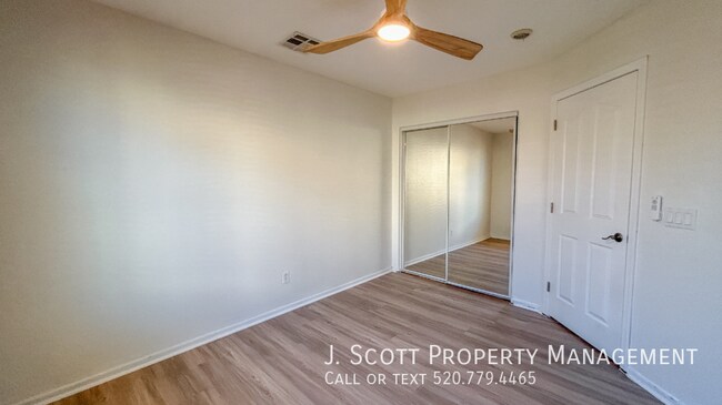 Building Photo - 746 N Laguna Dr