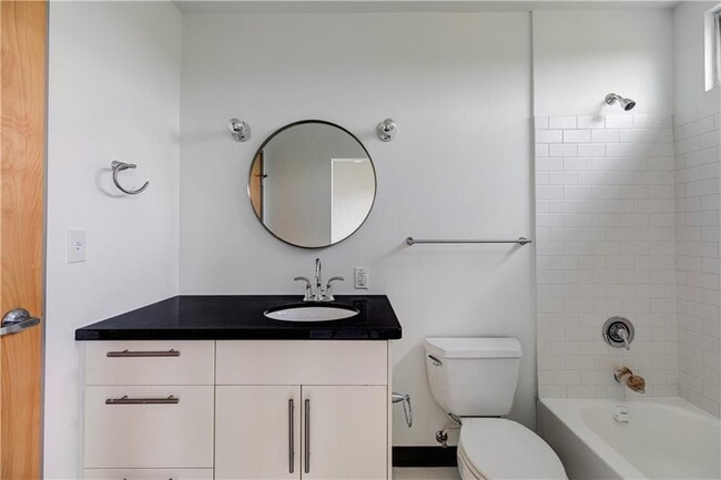 Building Photo - 4801 S Congress Ave