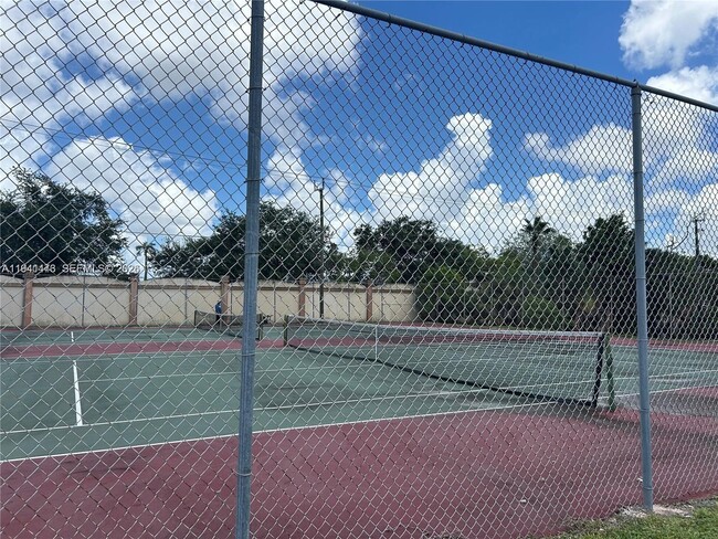 Building Photo - 8300 Sunrise Lakes Blvd