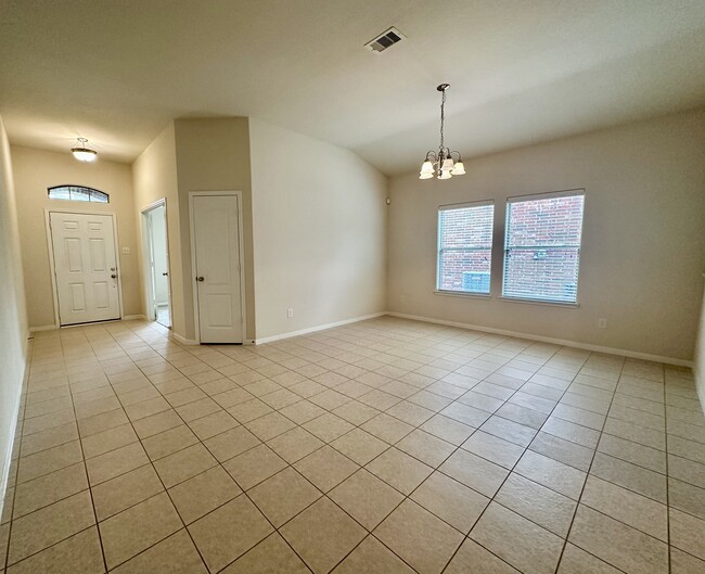 Building Photo - 25710 Westbourne Dr
