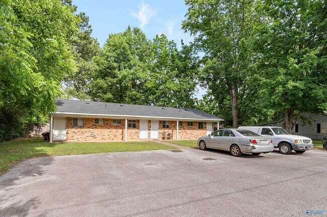 Building Photo - 4003 Patton Rd SW