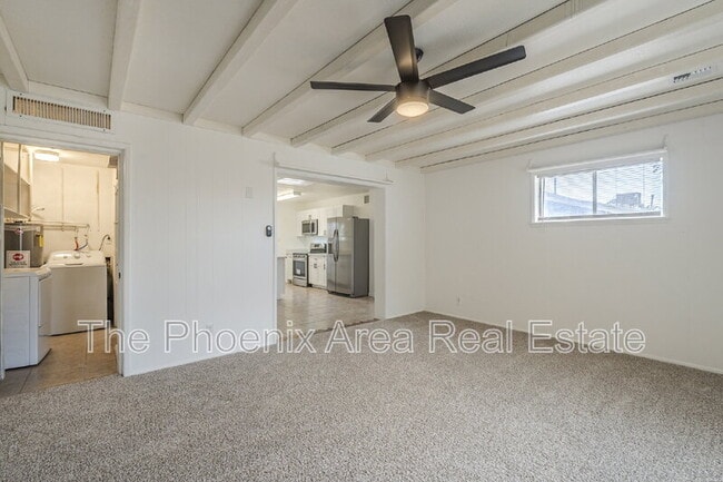 Building Photo - 787 W Flint St