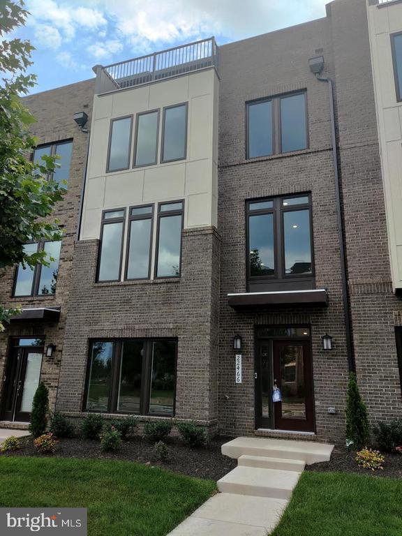 Building Photo - 22466 Foundation Dr