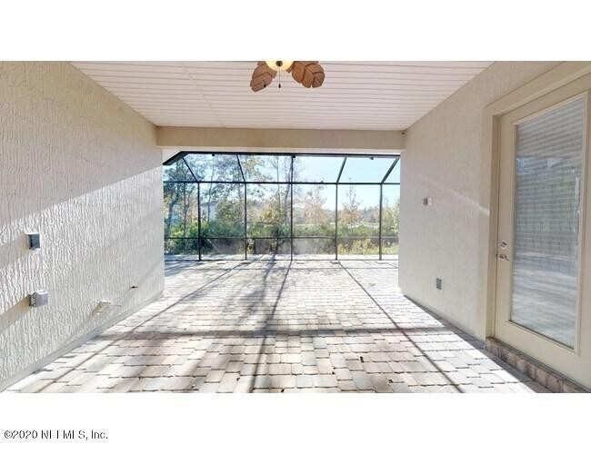 Building Photo - 323 Tate Ln