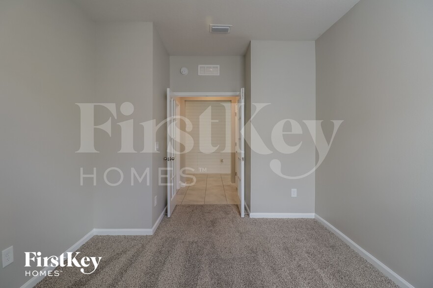 Building Photo - 11617 Gold Dust Ct