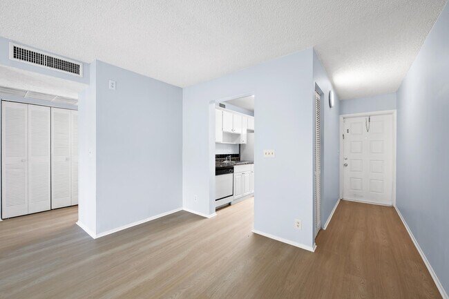 Building Photo - 3258 Coral Ridge Dr