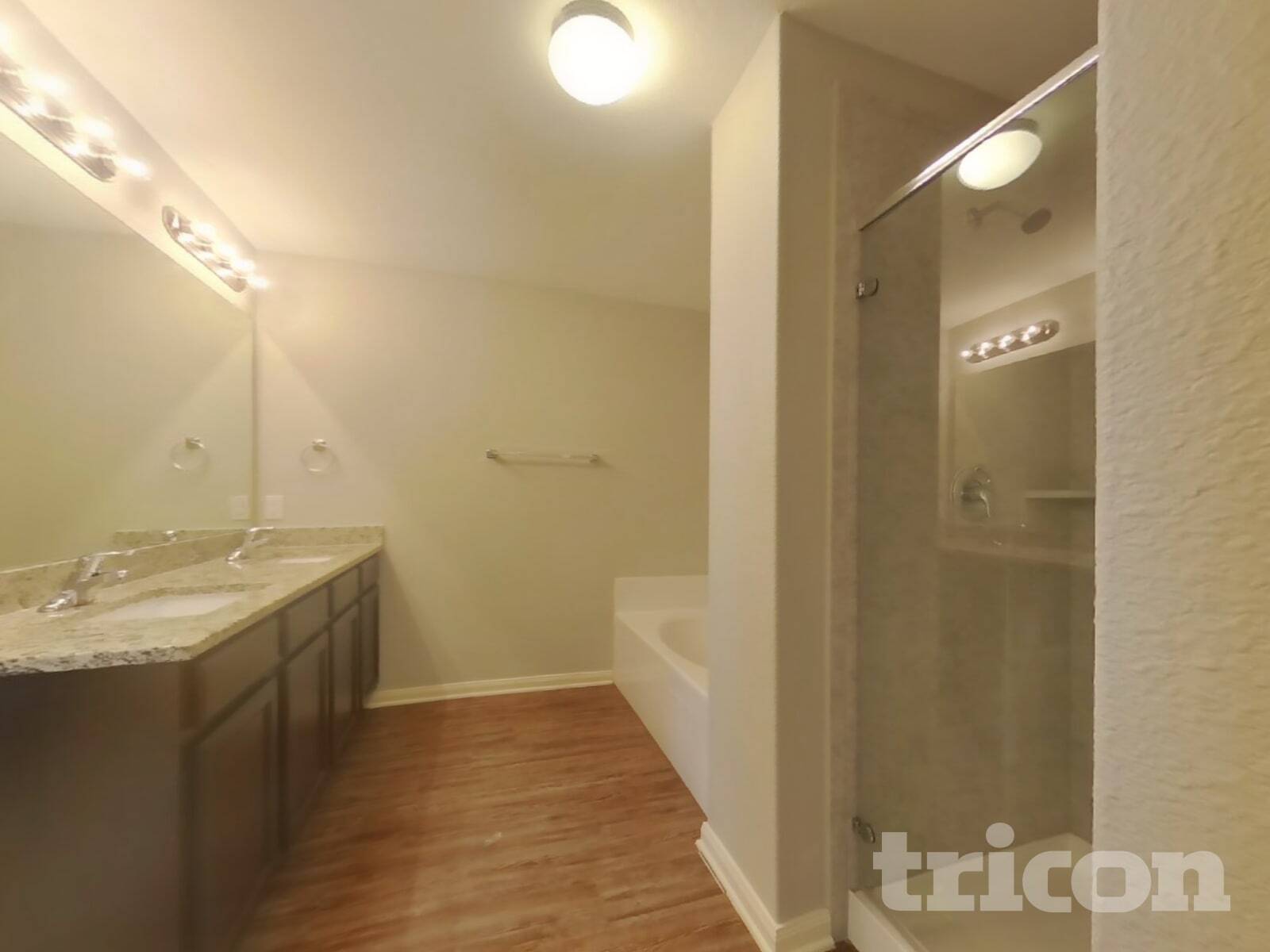 Building Photo - 5300 Persimmon Dr