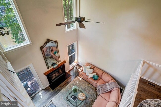 Building Photo - 7531 Chrisland Cove