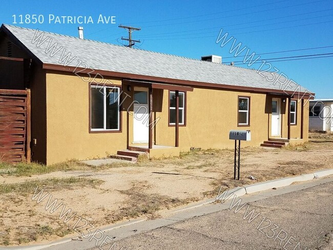 Building Photo - 11850 Patricia Ave