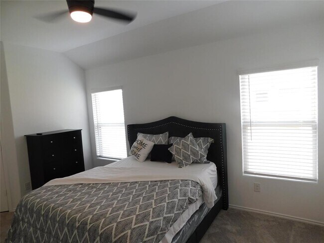 Building Photo - 4509 Auburn Lndg Cir