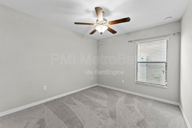 Building Photo - 10208 Carloway Hills Dr